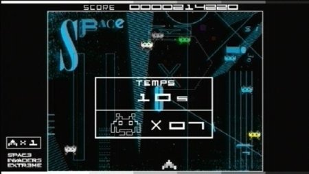 Space Invaders Extreme (PSP) 