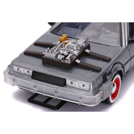 Модель машинки Jada Toys Hollywood Rides: Машина Времени (Time Machine) Назад в Будущее 3 (Back to the Future 3) (32166) 1:24 