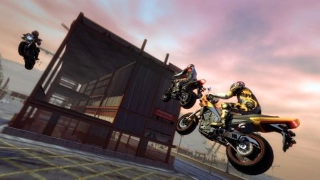 Купить игру Burnout Paradise Полное издание (The Ultimate Box) Русская Версия (PS3) USED Б/У для Sony Playstation 3