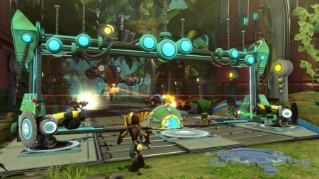 Купить игру Ratchet and Clank: QForce (Full Frontal Assault) Русская Версия (PS3) для Sony Playstation 3
