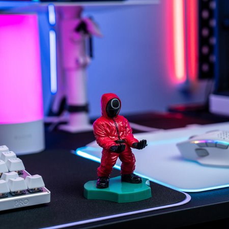  Фигурка подставка для геймпада/телефона Cable Guys Holdems Mini: Работник в маске (Masked Worker) НЕТФЛИКС Игра в Кальмара (NETFLIX Squid Game) (896842) 10 см 