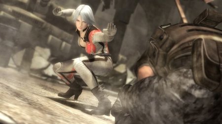 Dead or Alive 5 (Xbox 360) USED Б/У