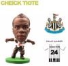 Фигурка футболиста Soccerstarz Шейк Исмаэль Тьоте Ньюкасл Юнайтед (Cheick Tiote Newcastle United) Home Kit (75637)
