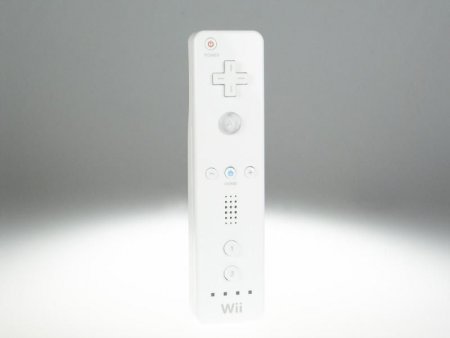     Nintendo Wii Rus + Wii Remote + Wii Nunchuk Nintendo Wii