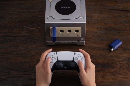 Адаптер для подключения беспроводного геймпада Xbox/PS5/PS4/Switch к NES/Dendy/PC 8BitDo (PC/8 bit) 