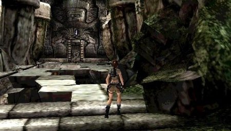  Lara Croft Tomb Raider: Legend (PSP) 